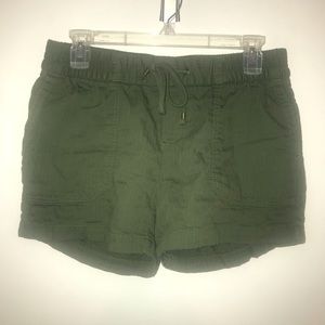 NWOT • Mid-Rise Soft Utility Shorts